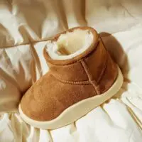 Ботинки для детей 3-7 лет Угги, детские сапожки, детские угги, детские зимние сапожки Угги, зимние теплые угги, низкие сапожки для детей, обувь на 3-7 лет — изображение 8