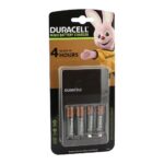 Battery charger with 2 AA and 2 AAA batteries/DURACELL D-2AA1300