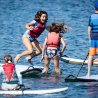 Детский спасательный жилет 20-40 кг спасательный жилет, Маленький спасательный жилет Yamaha Большой размер с регулируемыми ремнями Светоотражающие водонепроницаемые жилеты для плавания — изображение 20