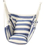 Белый в синем